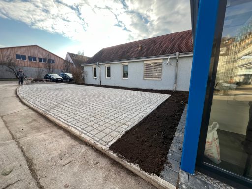 Garageneinfahrt Pflasterarbeit